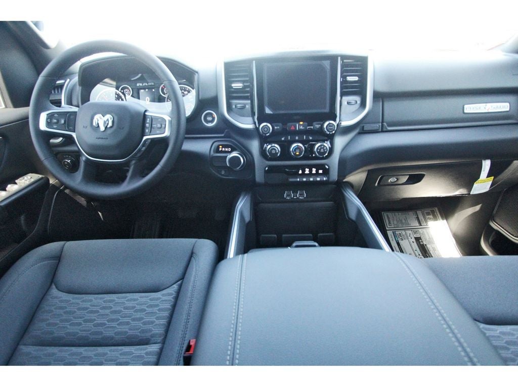 2026 RAM Ram 1500 RAM 1500 LONE STAR CREW CAB 4X2 5'7' BOX
