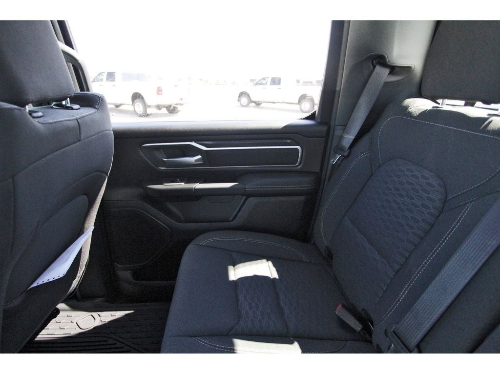 2026 RAM Ram 1500 RAM 1500 LONE STAR CREW CAB 4X2 5'7' BOX
