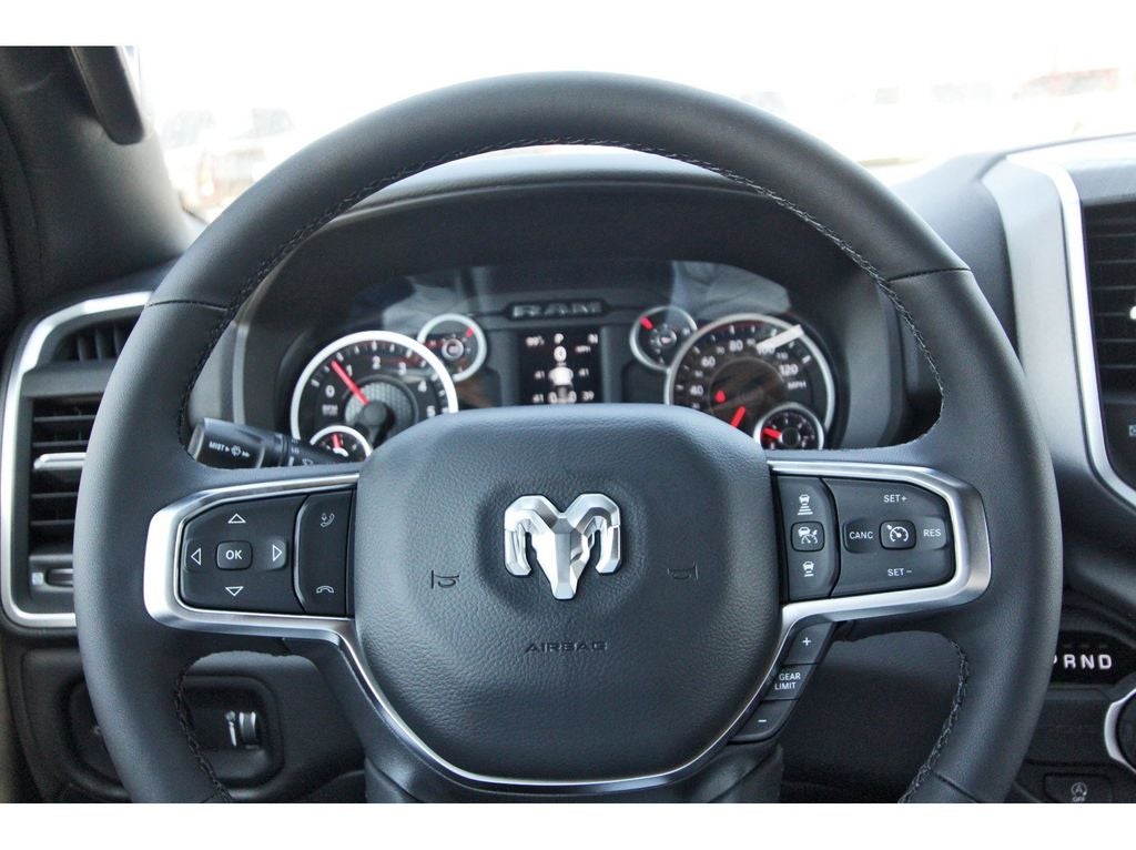 2026 RAM Ram 1500 RAM 1500 LONE STAR CREW CAB 4X2 5'7' BOX