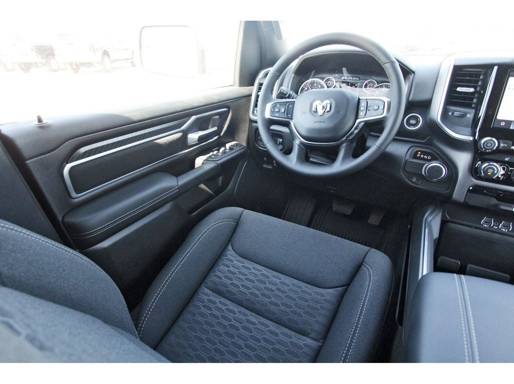 2026 RAM Ram 1500 RAM 1500 LONE STAR CREW CAB 4X2 5'7' BOX