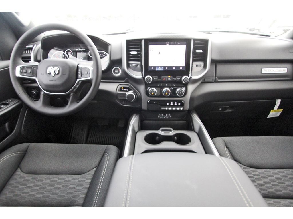 2026 RAM Ram 1500 RAM 1500 LONE STAR CREW CAB 4X2 5'7' BOX