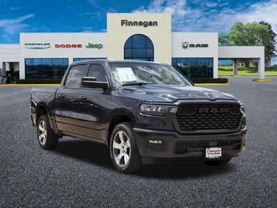 2026 RAM Ram 1500 RAM 1500 EXPRESS CREW CAB 4X2 5'7' BOX