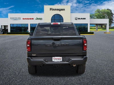 2026 RAM Ram 1500 RAM 1500 EXPRESS CREW CAB 4X2 5'7' BOX