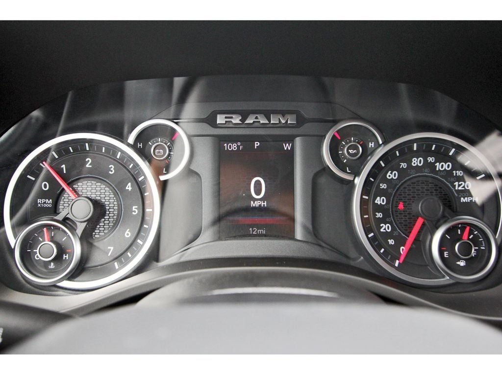 2026 RAM Ram 1500 RAM 1500 EXPRESS CREW CAB 4X2 5'7' BOX