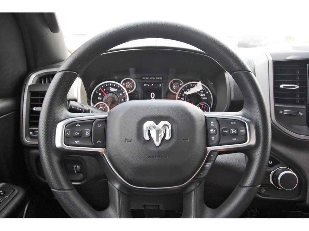 2026 RAM Ram 1500 RAM 1500 TRADESMAN CREW CAB 4X2 5'7' BOX