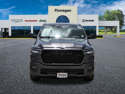2026 RAM Ram 1500 RAM 1500 EXPRESS CREW CAB 4X2 5'7' BOX
