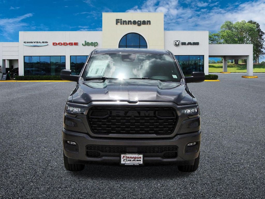 2026 RAM Ram 1500 RAM 1500 EXPRESS CREW CAB 4X2 5'7' BOX