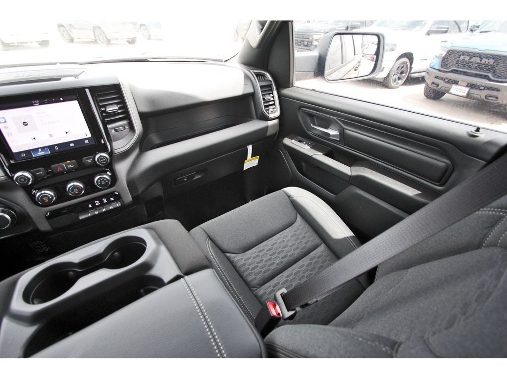 2026 RAM Ram 1500 RAM 1500 EXPRESS CREW CAB 4X2 5'7' BOX