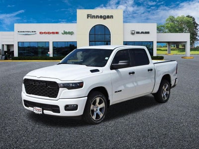 2026 RAM Ram 1500 RAM 1500 EXPRESS CREW CAB 4X2 5'7' BOX