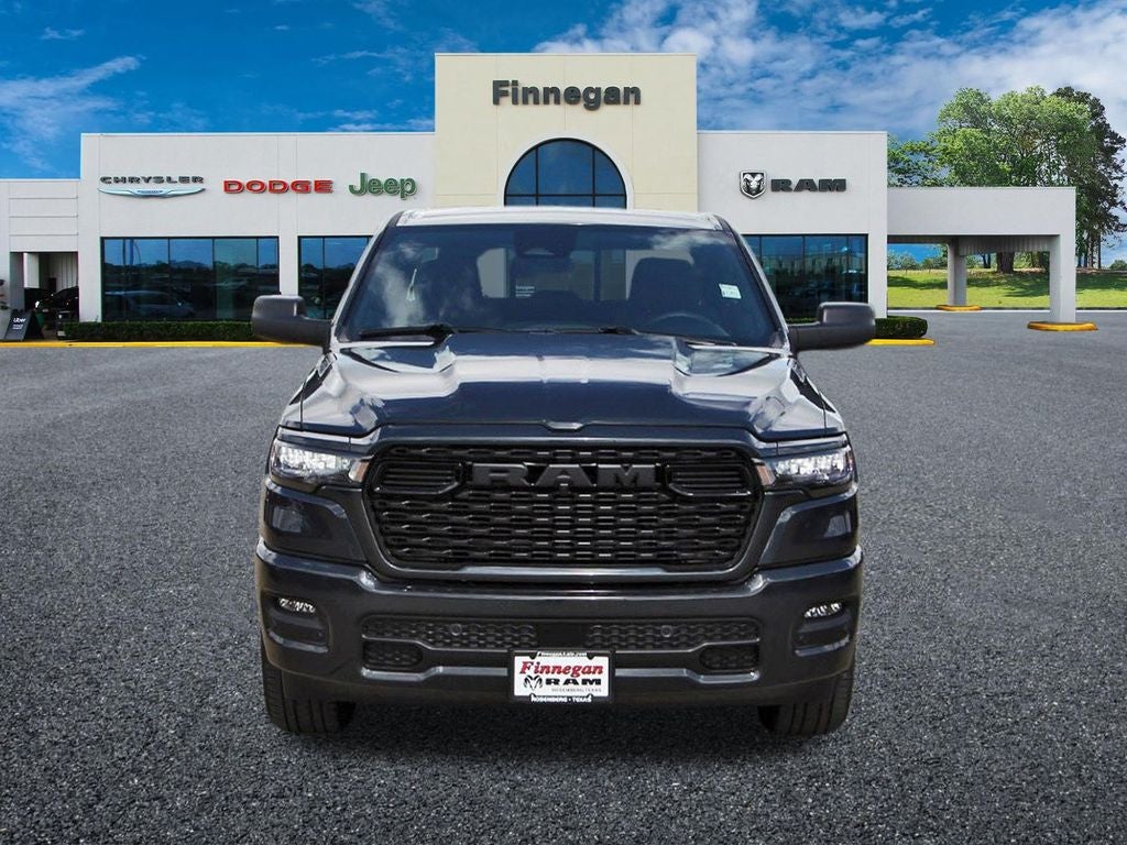 2026 RAM Ram 1500 RAM 1500 EXPRESS CREW CAB 4X2 5'7' BOX
