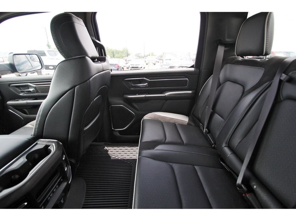 2026 RAM Ram 1500 RAM 1500 LARAMIE CREW CAB 4X2 5'7' BOX