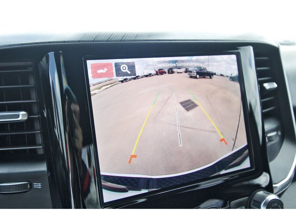 2026 RAM Ram 1500 RAM 1500 EXPRESS CREW CAB 4X4 5'7' BOX