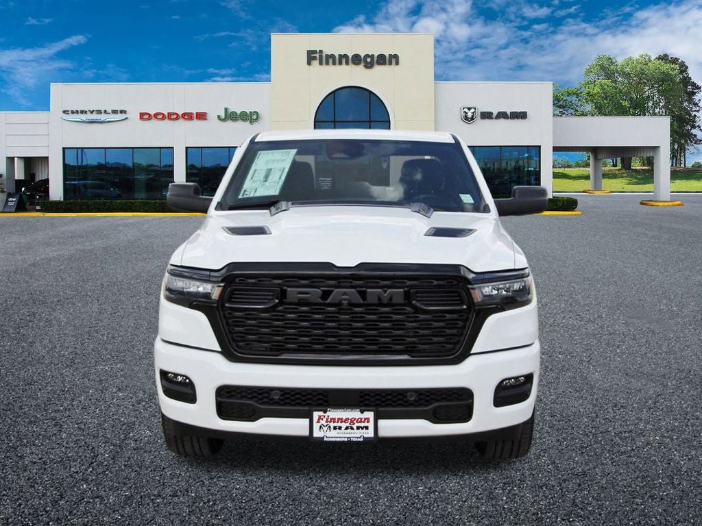 2026 RAM Ram 1500 RAM 1500 EXPRESS CREW CAB 4X4 5'7' BOX