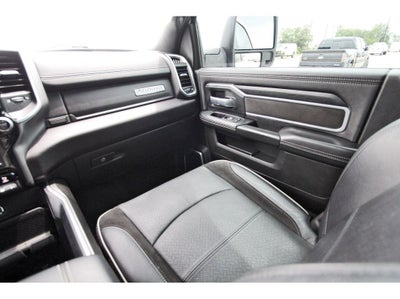 2023 RAM 2500 Laramie Crew Cab 4x4 6'4' Box