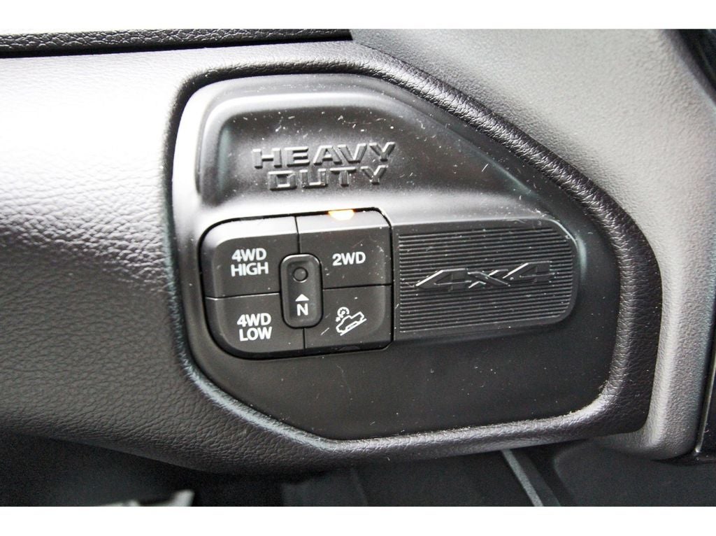 2023 RAM 2500 Laramie Crew Cab 4x4 6'4' Box