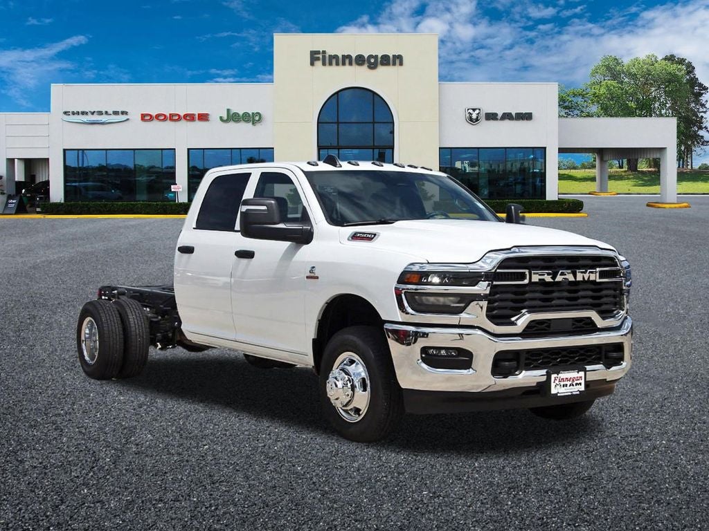 2026 RAM Ram 3500 Chassis Cab RAM 3500 TRADESMAN CREW CAB CHASSIS 4X2 60' CA