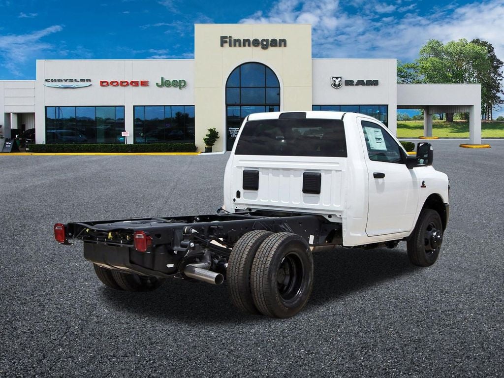 2026 RAM Ram 3500 Chassis Cab RAM 3500 TRADESMAN CHASSIS REGULAR CAB 4X4 60' CA