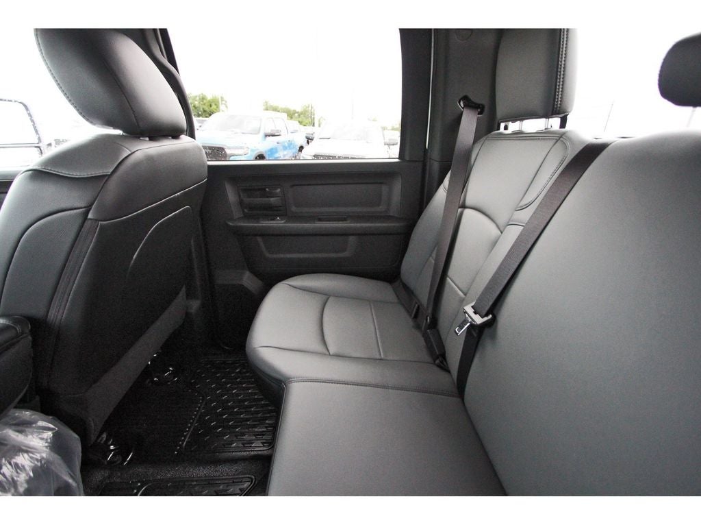 2026 RAM Ram 3500 Chassis Cab RAM 3500 TRADESMAN CREW CAB CHASSIS 4X4 60' CA