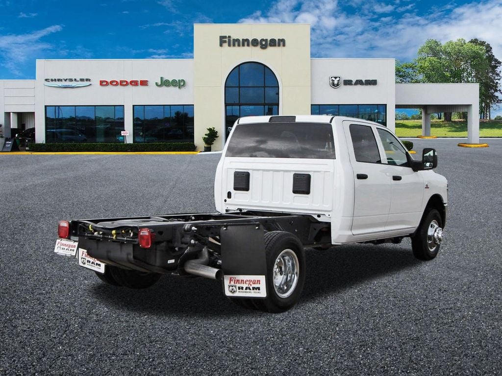 2026 RAM Ram 3500 Chassis Cab RAM 3500 TRADESMAN CREW CAB CHASSIS 4X4 60' CA