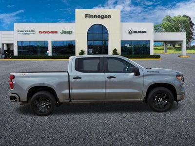2023 Chevrolet Silverado 1500 Custom
