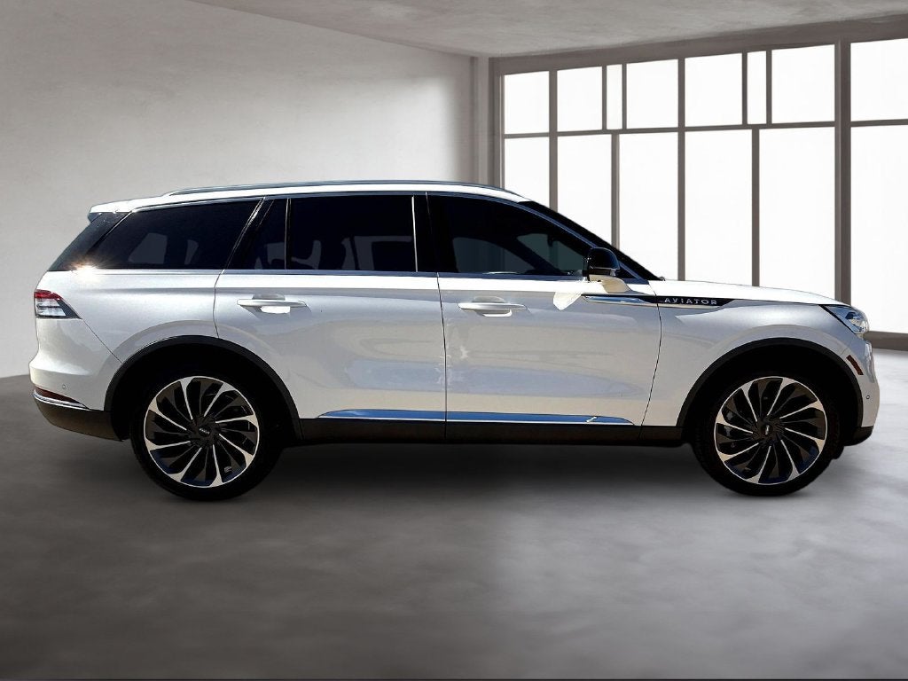 2022 Lincoln Aviator Reserve Premium - Luxury PKG - Revel Audio