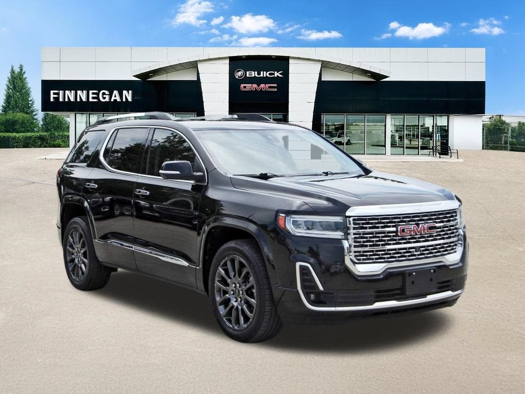 2023 GMC Acadia Denali