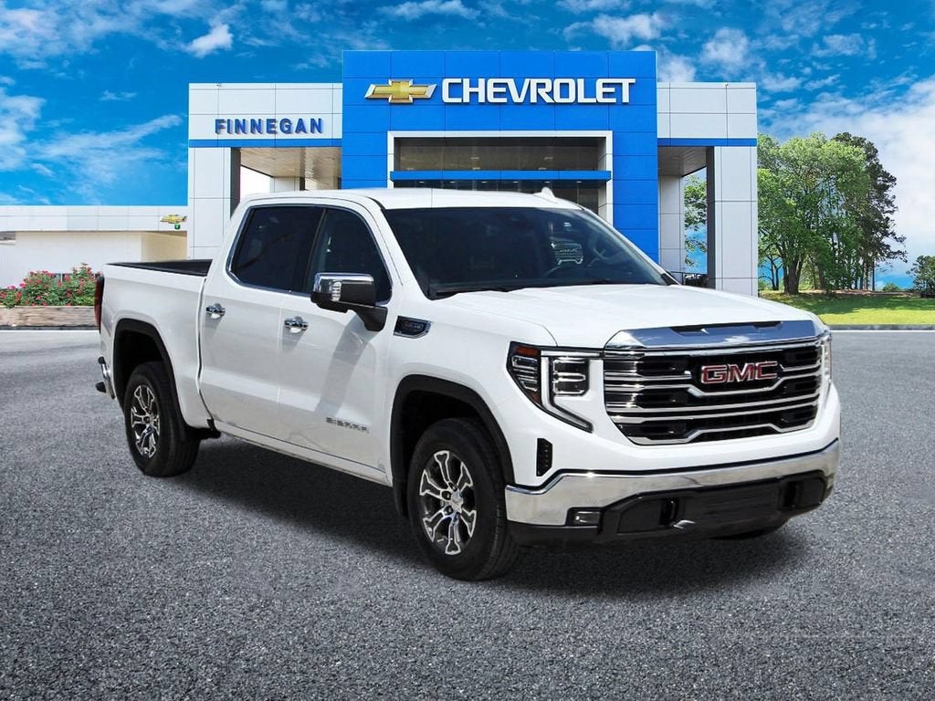 2025 GMC Sierra 1500 SLT