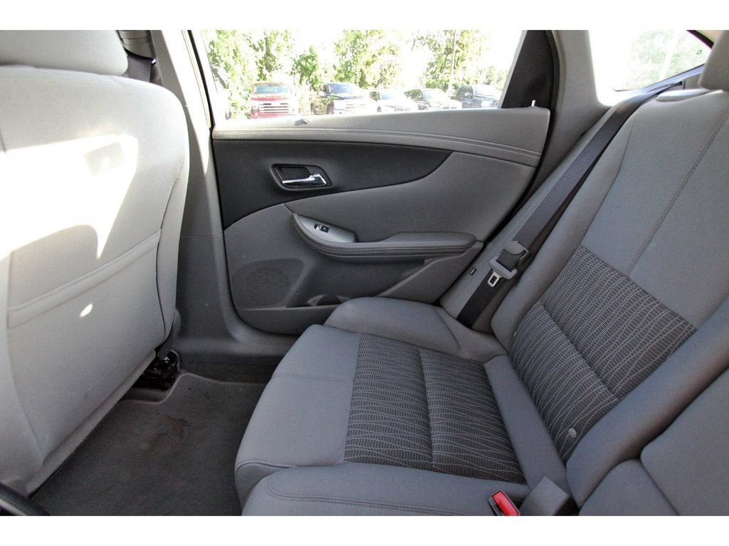 2017 Chevrolet Impala LS