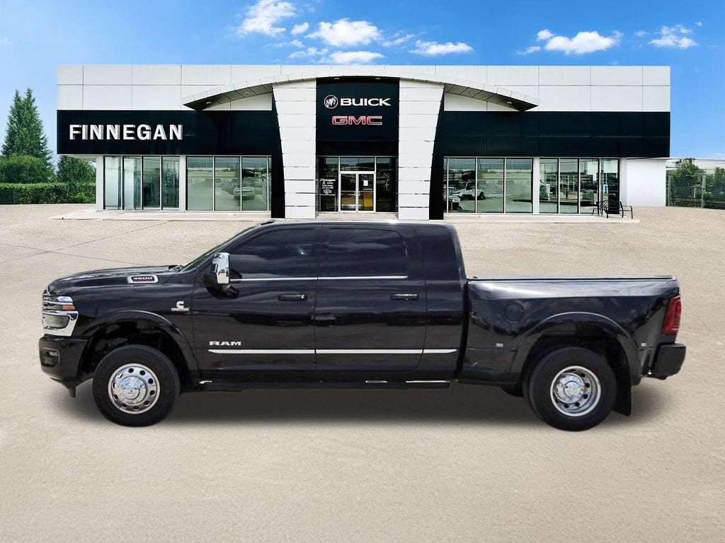 2026 RAM 3500 Limited