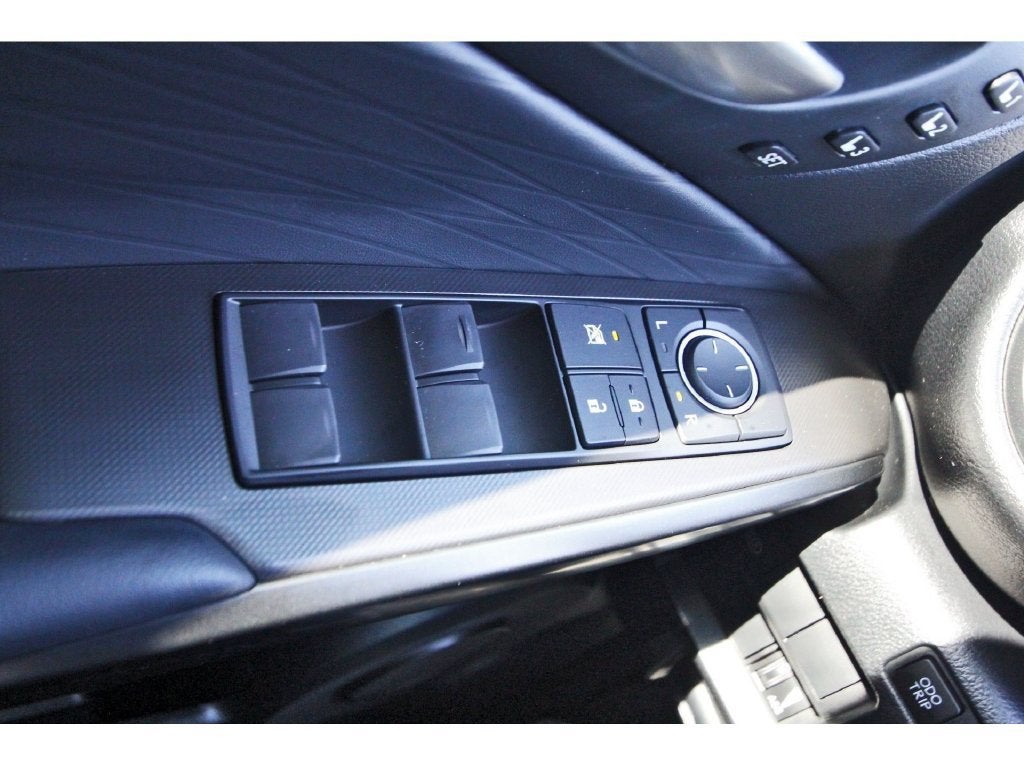 2024 Lexus IS IS 350 F SPORT Design