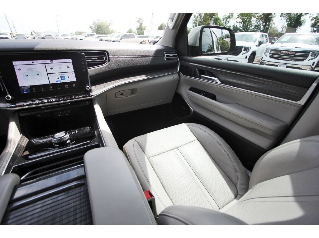 2022 Jeep Wagoneer Series II