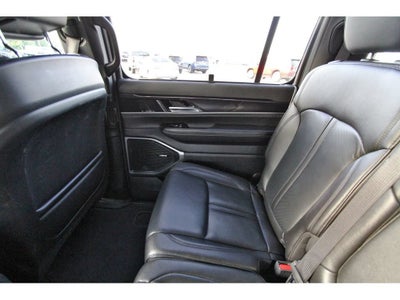2024 Jeep Wagoneer BASE