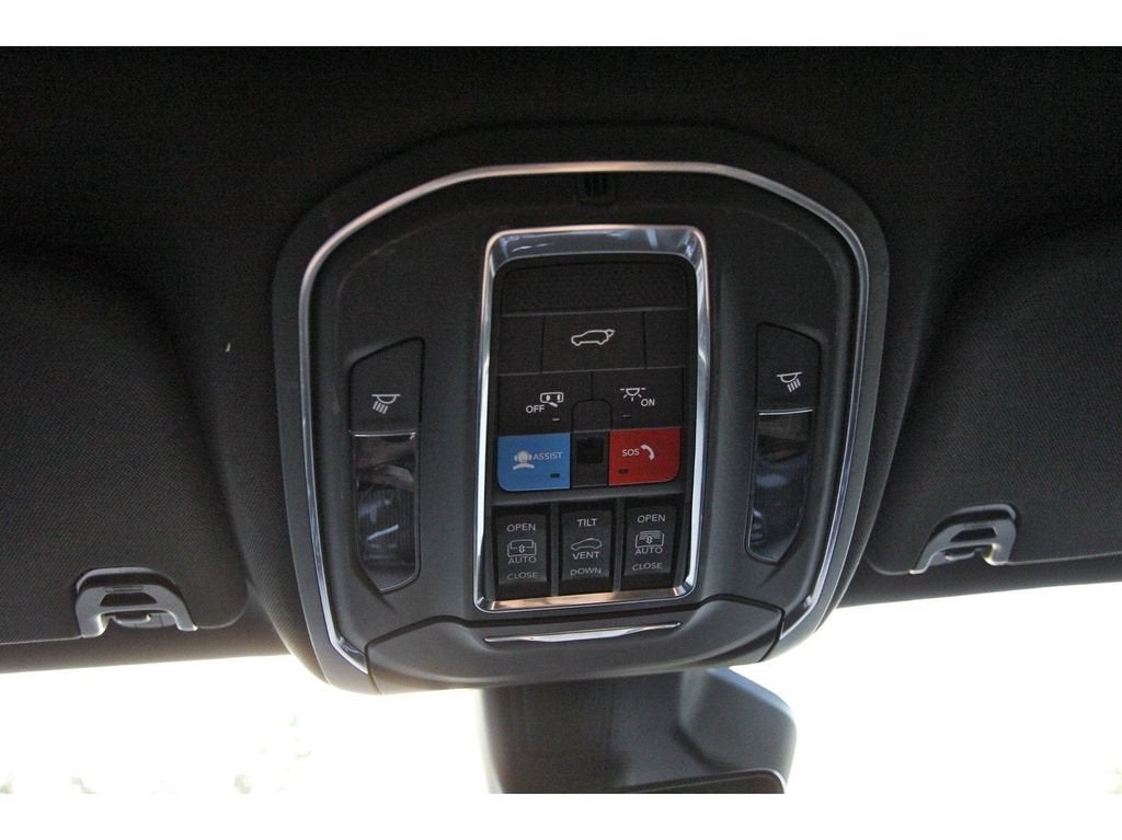 2024 Jeep Wagoneer BASE