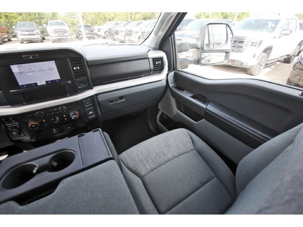 2025 Ford Super Duty F-250 SRW XL