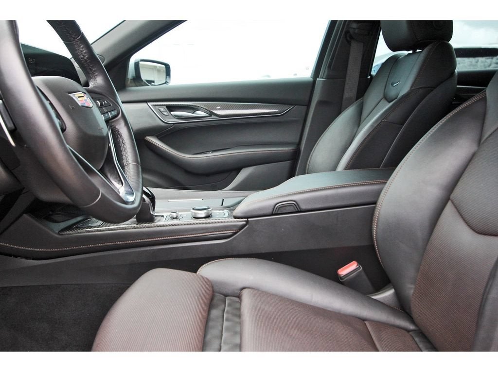 2025 Cadillac CT5 Sport