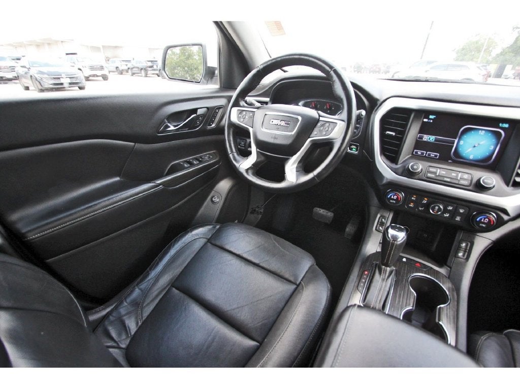 2017 GMC Acadia SLT