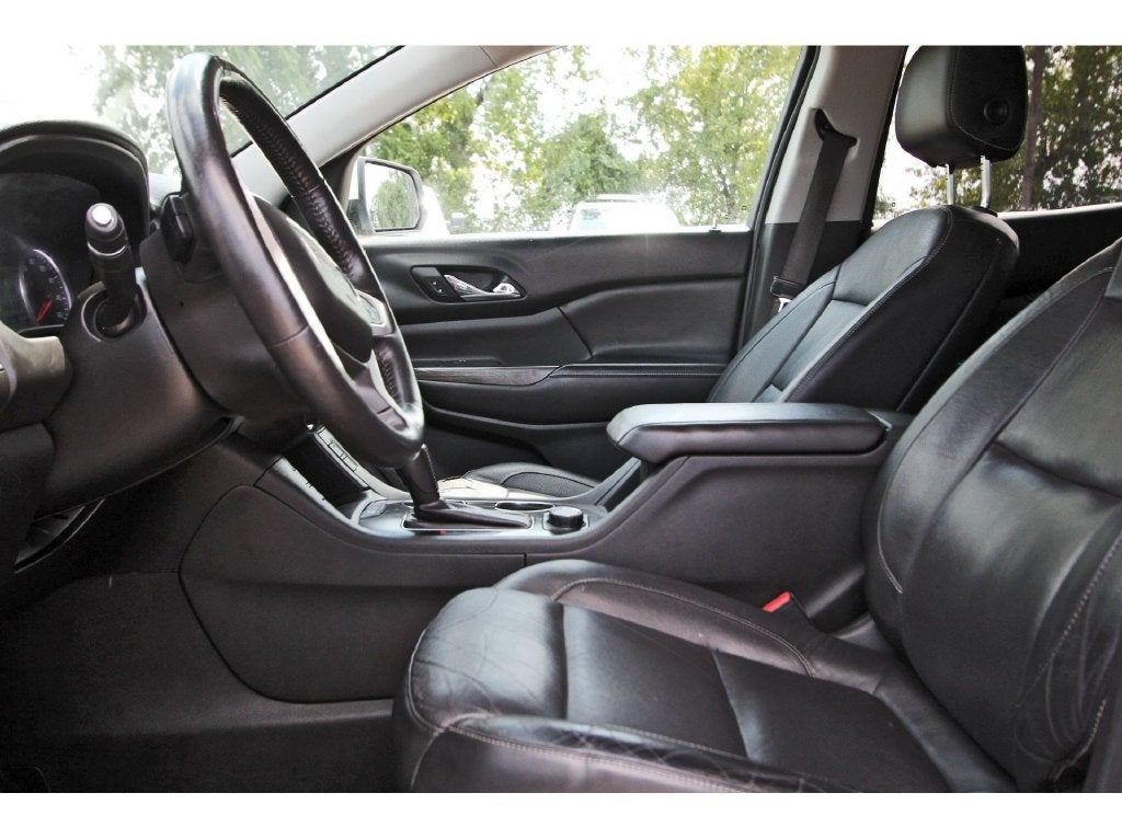 2017 GMC Acadia SLT