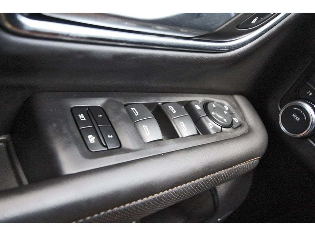2024 GMC Yukon AT4