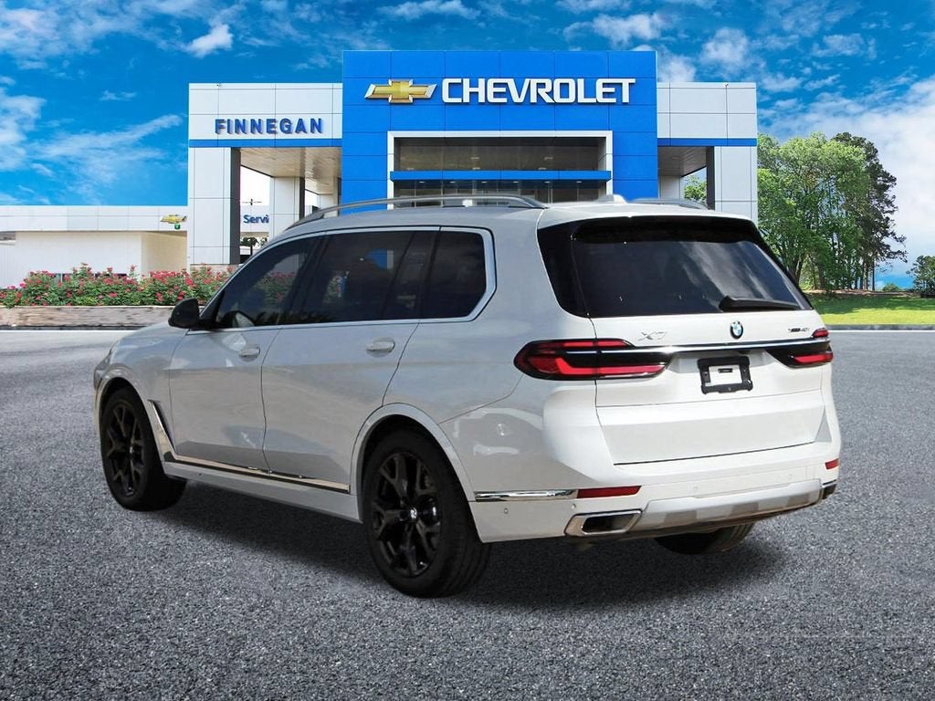 2025 BMW X7 xDrive40i