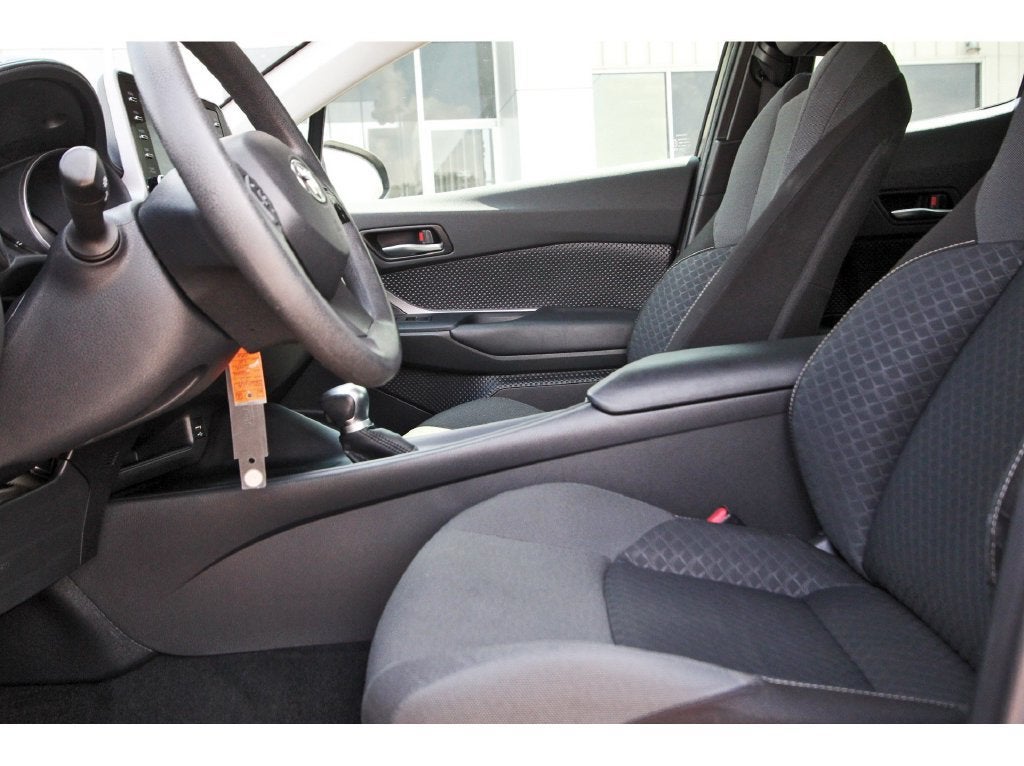 2020 Toyota C-HR LE