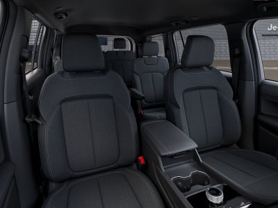 2027 Jeep Grand Cherokee GRAND CHEROKEE L LAREDO 4X2