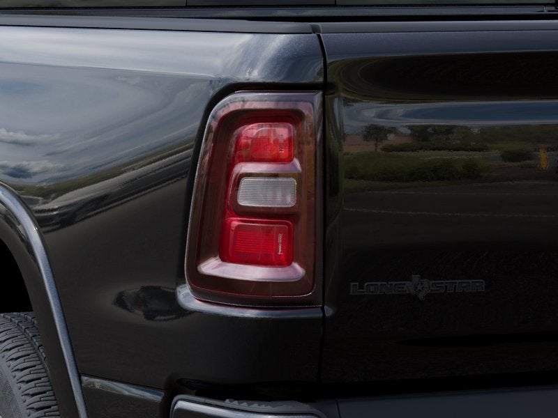 2027 RAM Ram 1500 RAM 1500 LONE STAR CREW CAB 4X4 5'7' BOX